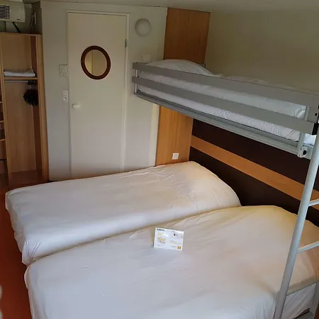 Hotel Premiere Classe Amiens Est - *