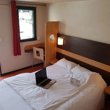 Premiere Classe Amiens Est - Hotel Glisy