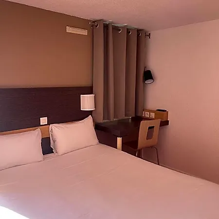 Otel Premiere Classe Amiens Est - Glisy