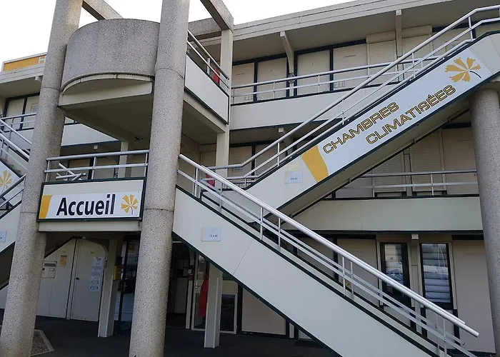 Premiere Classe Amiens - 호텔 글리시